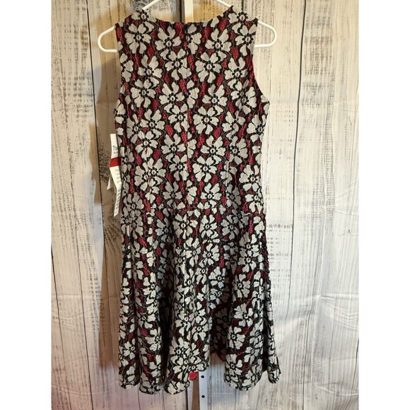 Anne Klein Women’s Dress Size 8 Pink Black White Floral Lace NWT Fit & Flare - Picture 4 of 7